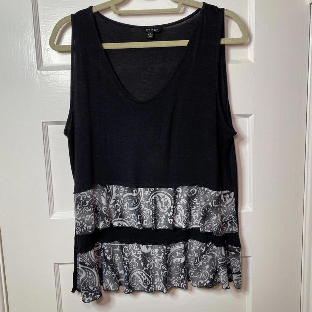 Yak & Yeti Lightweight Black and Paisley Layered Tank Top Large Womens Classic
